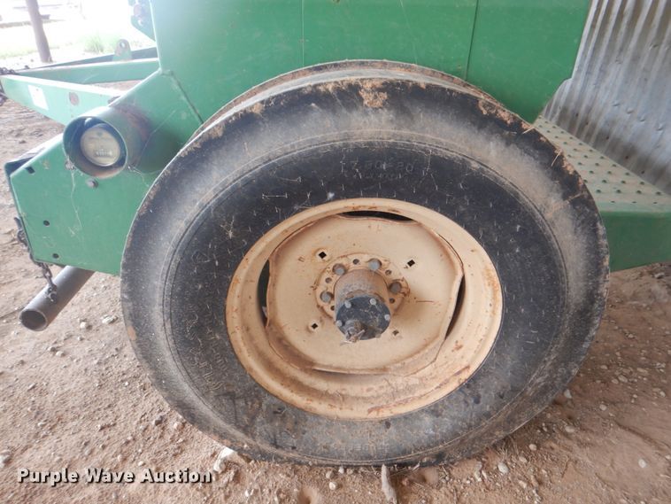 image for item DH7277 Great Plains EWD13-2008930131  grain drill