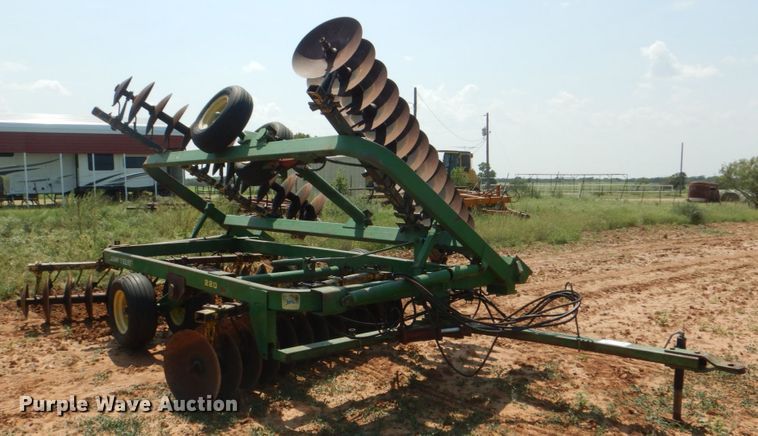 image for item DH7278 John Deere 220  double off-set disk