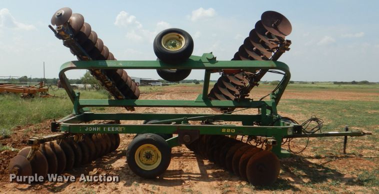 image for item DH7278 John Deere 220  double off-set disk
