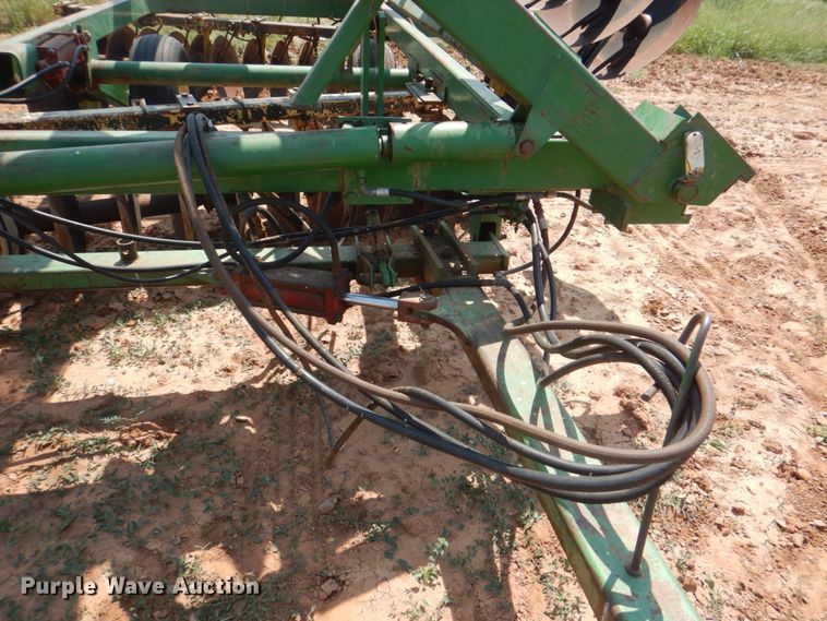 image for item DH7278 John Deere 220  double off-set disk