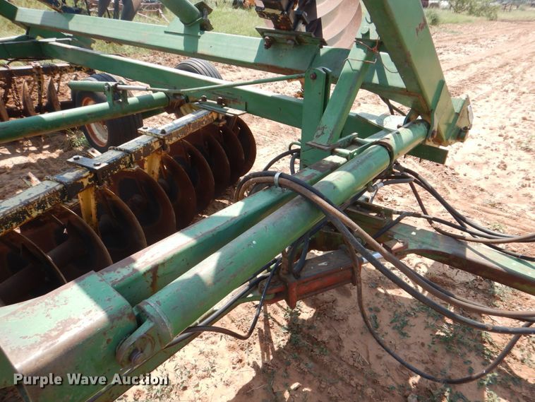 image for item DH7278 John Deere 220  double off-set disk