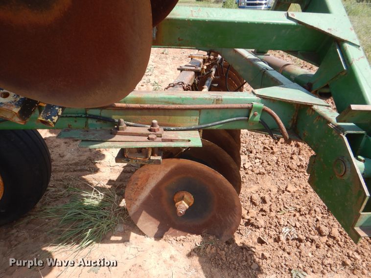 image for item DH7278 John Deere 220  double off-set disk