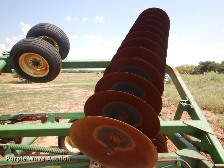 image for item DH7278 John Deere 220  double off-set disk