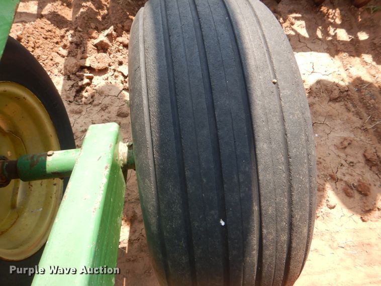 image for item DH7278 John Deere 220  double off-set disk