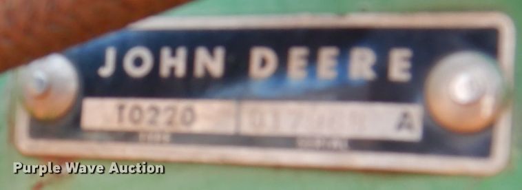 image for item DH7278 John Deere 220  double off-set disk