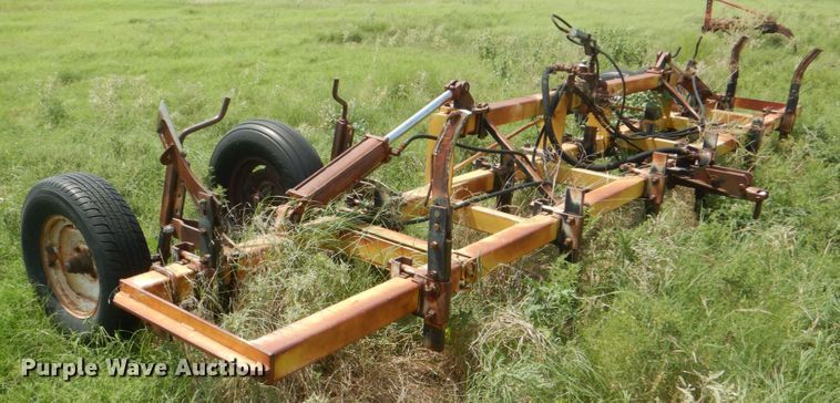 image for item DH7281 In-line ripper