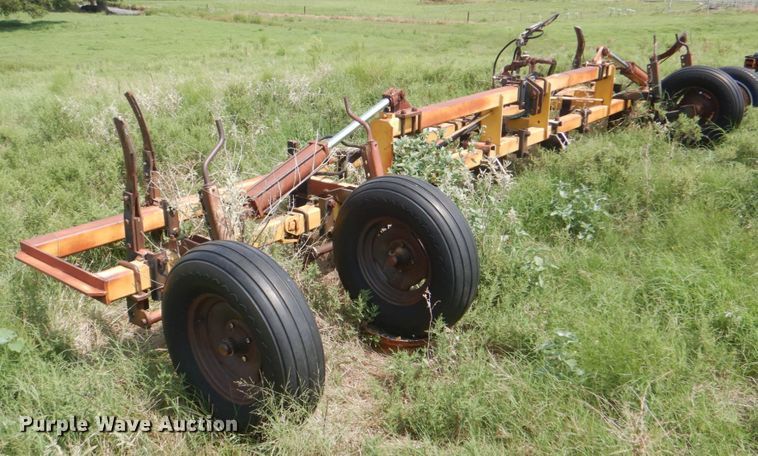 image for item DH7281 In-line ripper