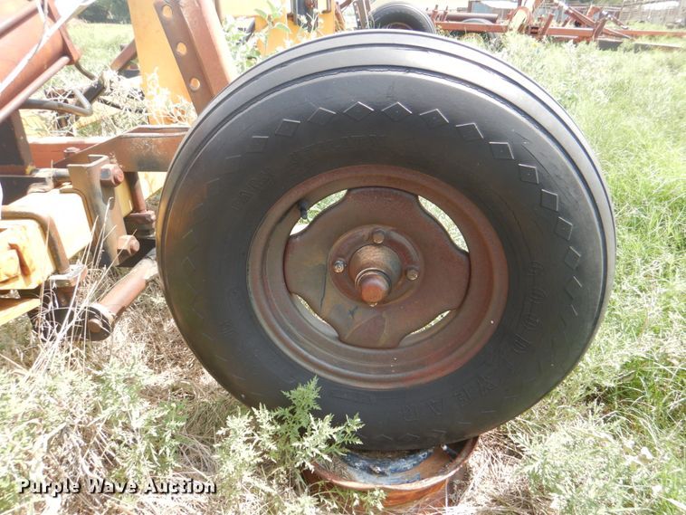 image for item DH7281 In-line ripper