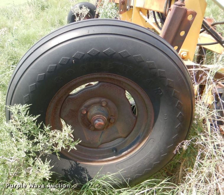 image for item DH7281 In-line ripper