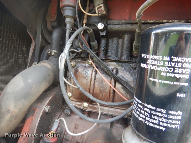 image for item DI5281 1964 Farmall 706  tractor