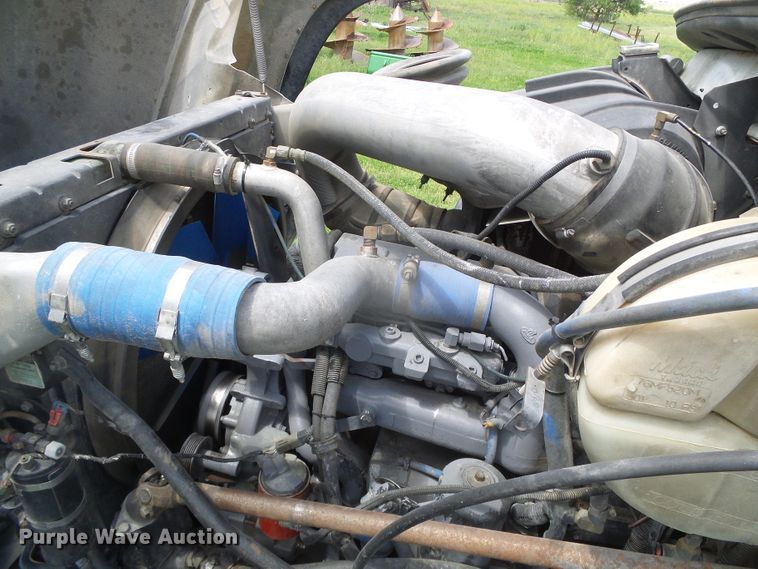 image for item DI5621 2005 Mack CV713 Granite  feed mixer truck