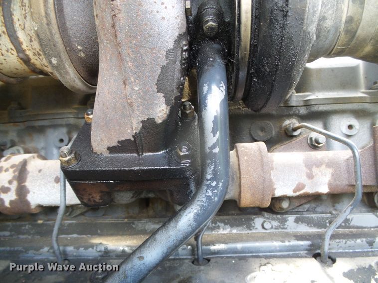 image for item DI5621 2005 Mack CV713 Granite  feed mixer truck