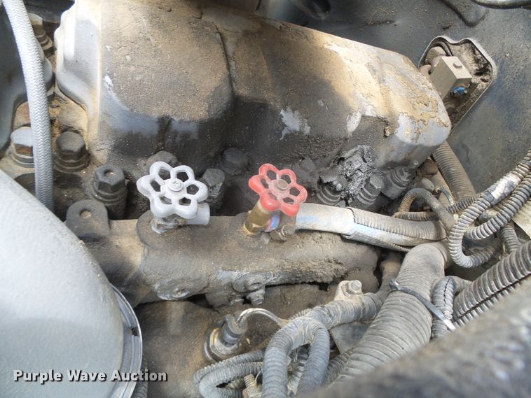 image for item DI5621 2005 Mack CV713 Granite  feed mixer truck