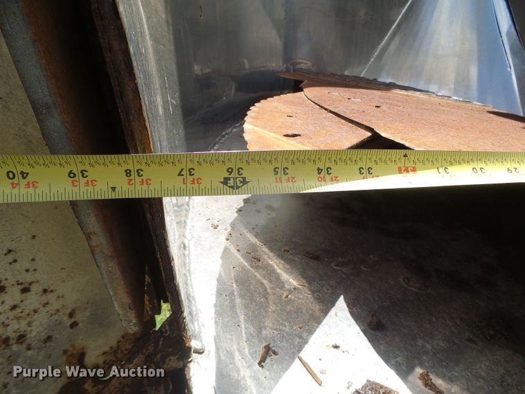 image for item DI5621 2005 Mack CV713 Granite  feed mixer truck