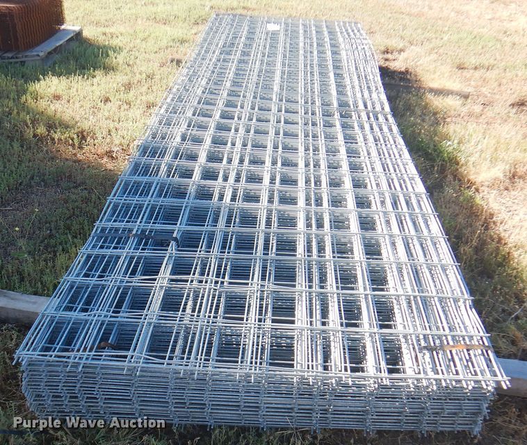 image for item DI5700 Approximately 30 wire panels