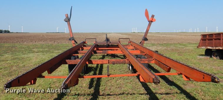 image for item DI5702 High-Line Balemaster  bale mover