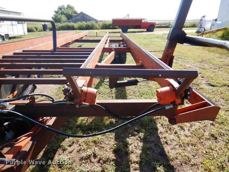 image for item DI5702 High-Line Balemaster  bale mover