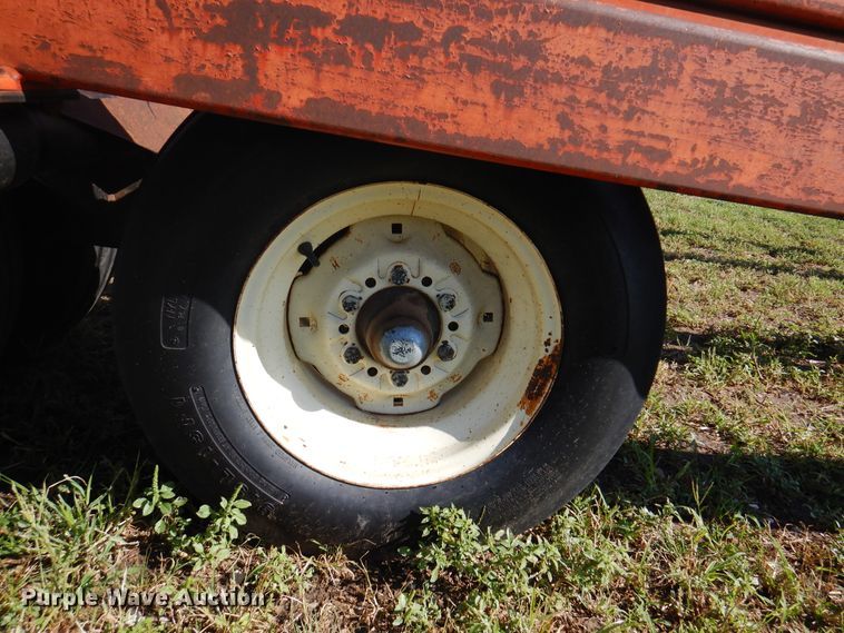 image for item DI5702 High-Line Balemaster  bale mover