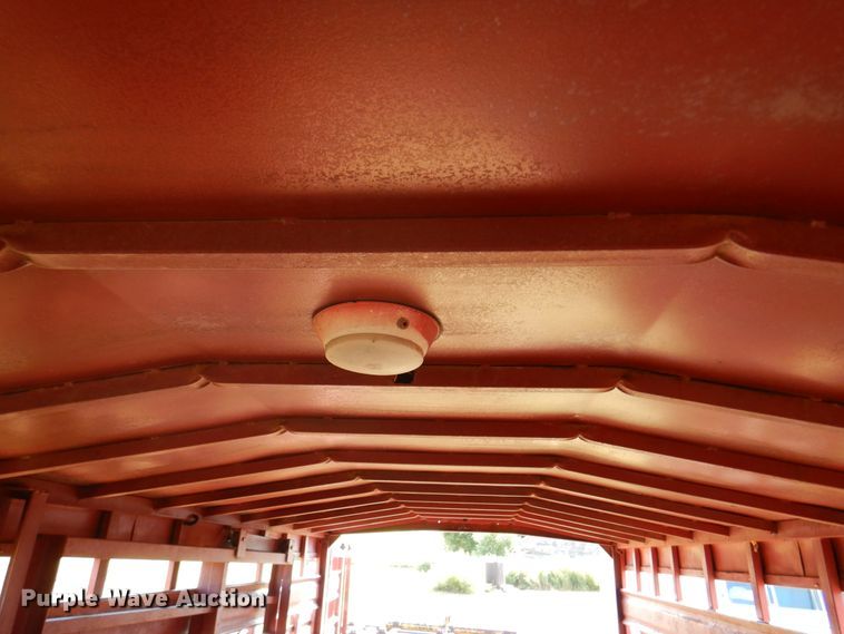 image for item DI5703 1994 Titan C808  livestock trailer