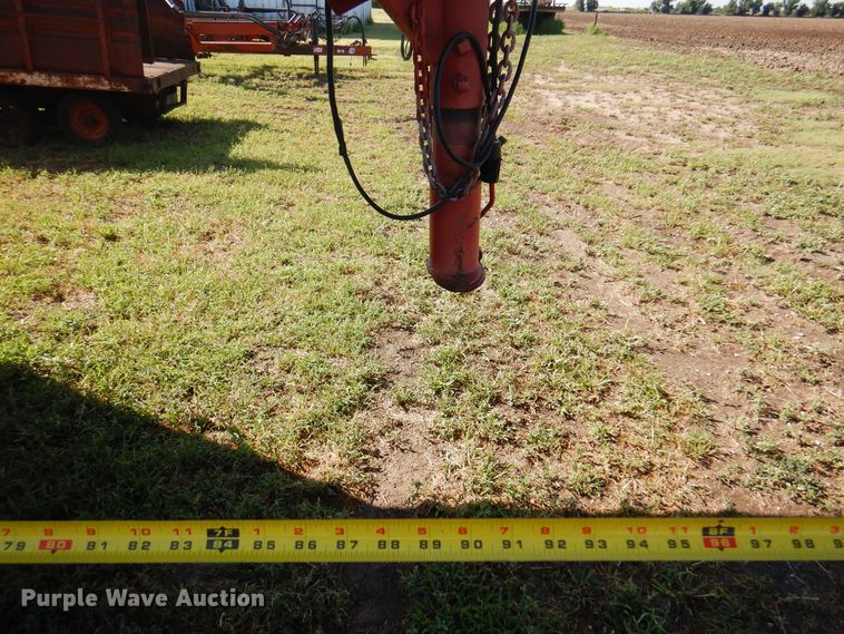 image for item DI5703 1994 Titan C808  livestock trailer