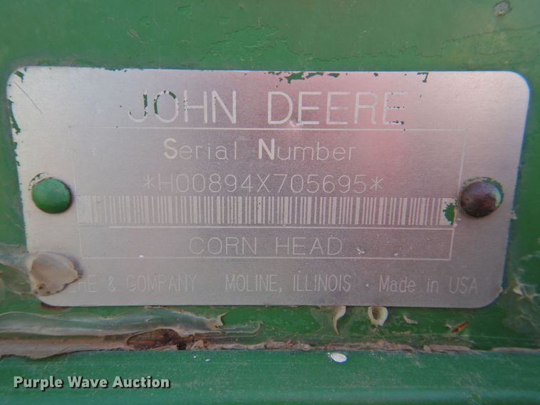 image for item DK2458 2004 John Deere 894  corn head