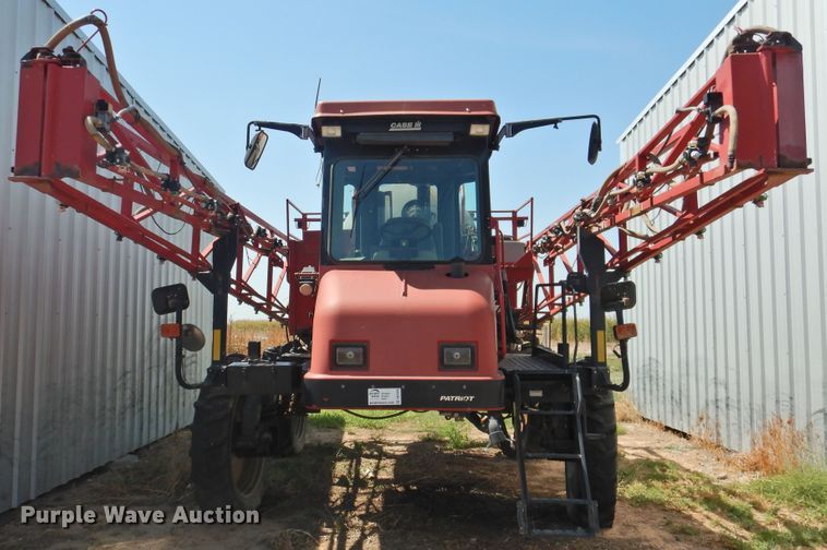 image for item DK2459 2003 Case IH Patriot SPX3150  sprayer
