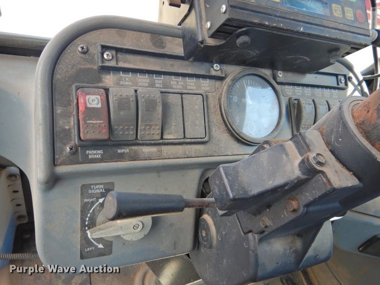 image for item DK2459 2003 Case IH Patriot SPX3150  sprayer