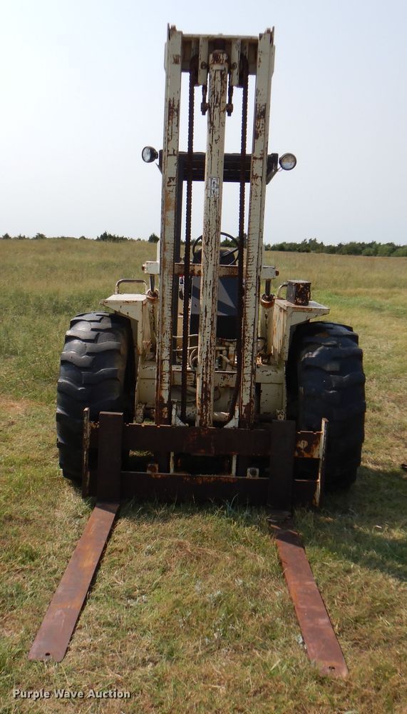 image for item DK8205 Ingersoll Rand  forklift