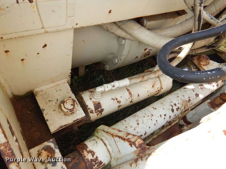 image for item DK8205 Ingersoll Rand  forklift