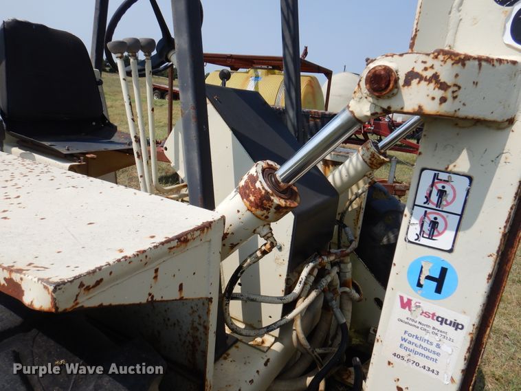 image for item DK8205 Ingersoll Rand  forklift