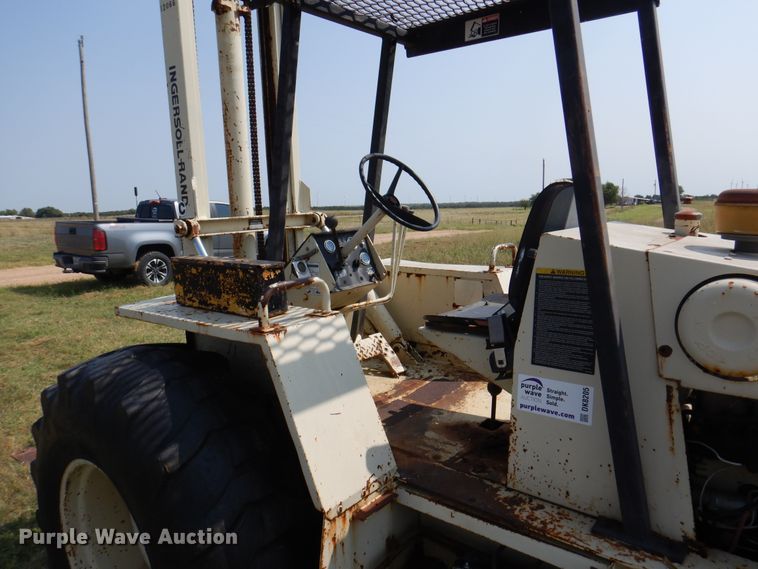 image for item DK8205 Ingersoll Rand  forklift