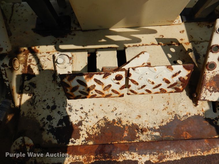 image for item DK8205 Ingersoll Rand  forklift