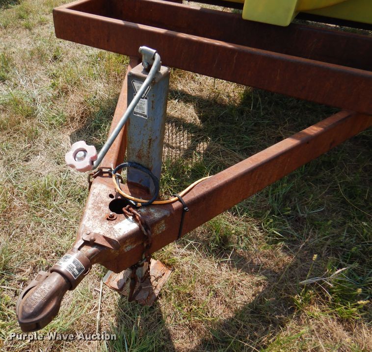 image for item DK8206 Shop built nurse tank trailer