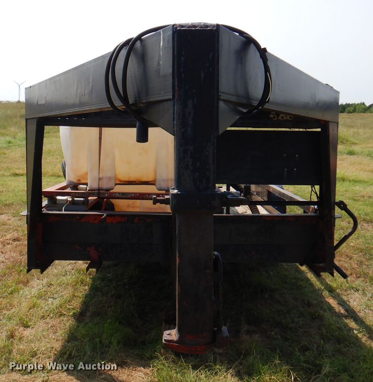 image for item DK8208 1988 Starlite  equipment trailer