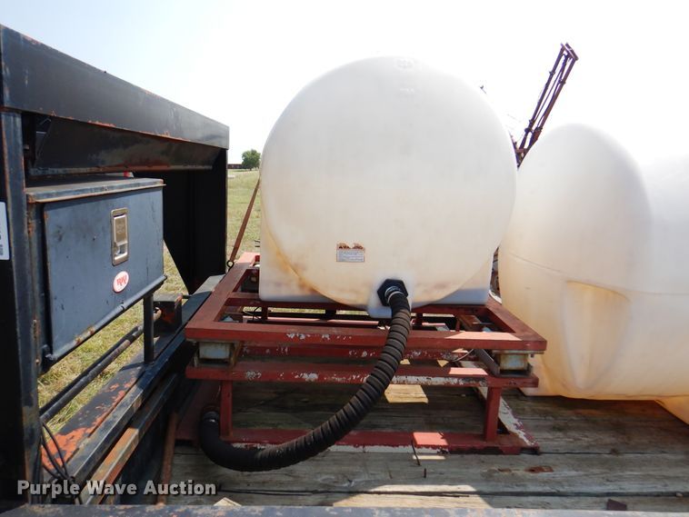 image for item DK8208 1988 Starlite  equipment trailer