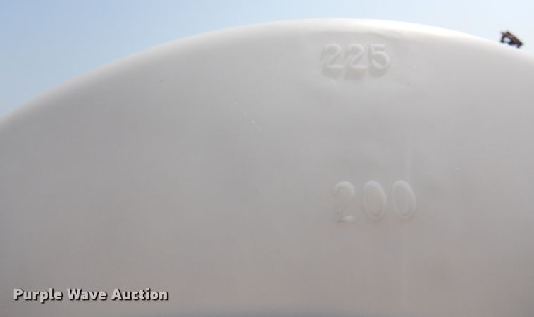 image for item DK8208 1988 Starlite  equipment trailer