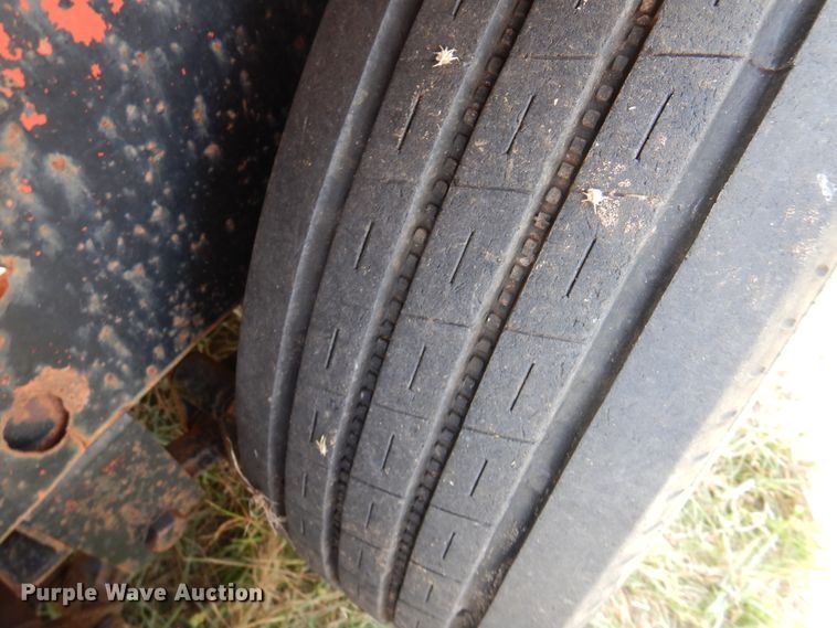 image for item DK8208 1988 Starlite  equipment trailer