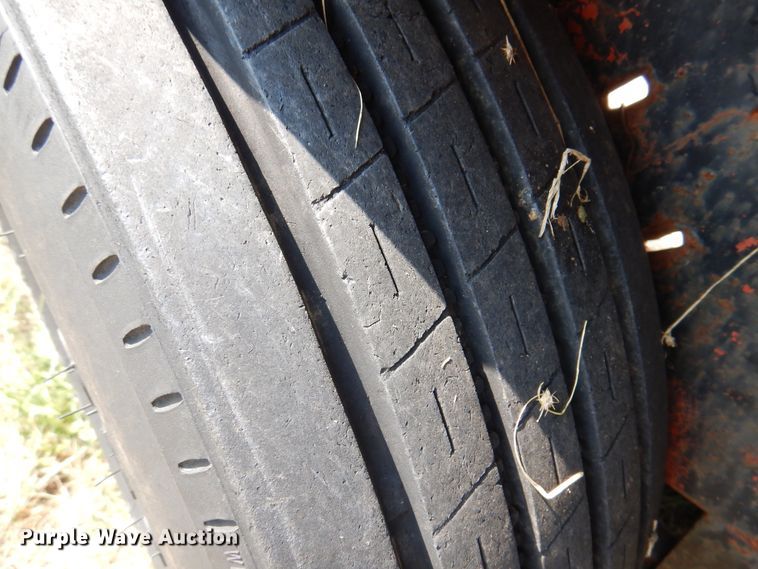 image for item DK8208 1988 Starlite  equipment trailer