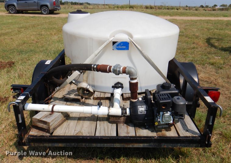 image for item DK8210 2015 Top Hat  utility trailer
