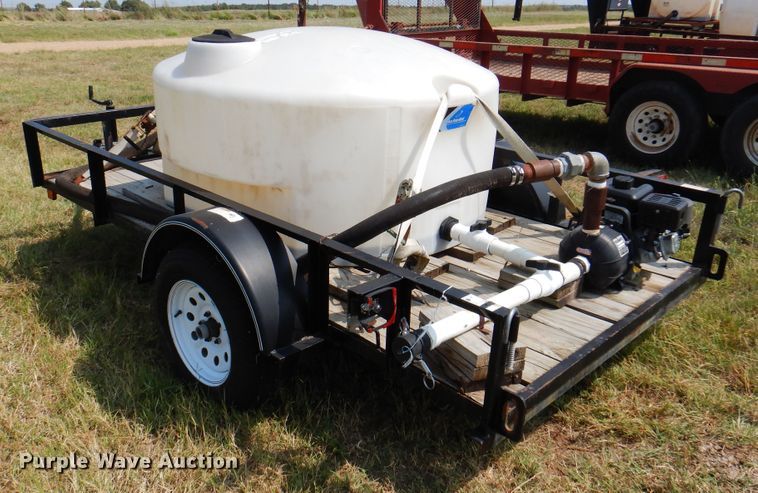 image for item DK8210 2015 Top Hat  utility trailer