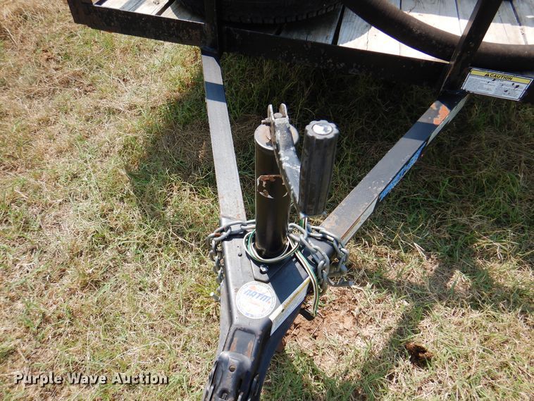 image for item DK8210 2015 Top Hat  utility trailer