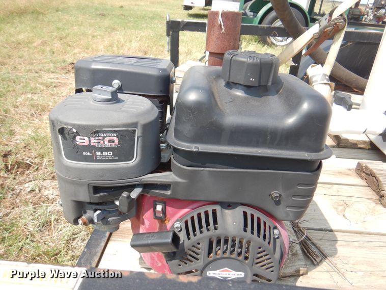 image for item DK8210 2015 Top Hat  utility trailer