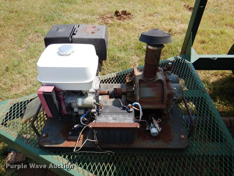 image for item DK8211 Bruton Easy Feed  seed tender