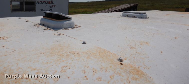 image for item DK8213 Livestock trailer