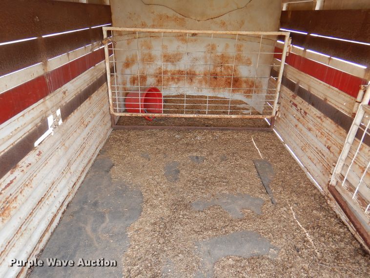 image for item DK8213 Livestock trailer