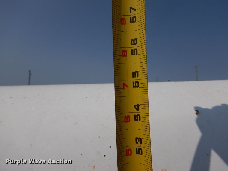 image for item DK8213 Livestock trailer