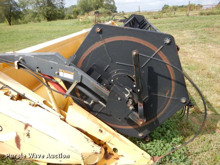 image for item DM0620 New Holland 73C  flex head