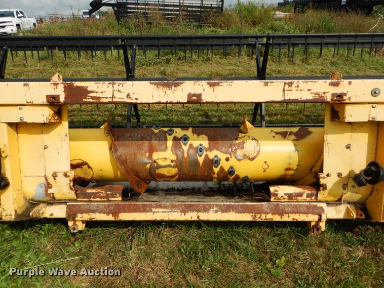 image for item DM0620 New Holland 73C  flex head