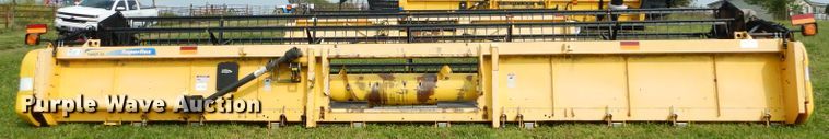 image for item DM0621 2011 New Holland 740CF30  flex head