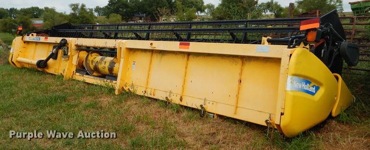 image for item DM0621 2011 New Holland 740CF30  flex head